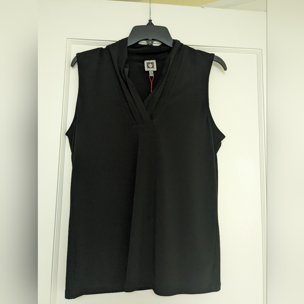 Anne Klein V Neck Black Blouse